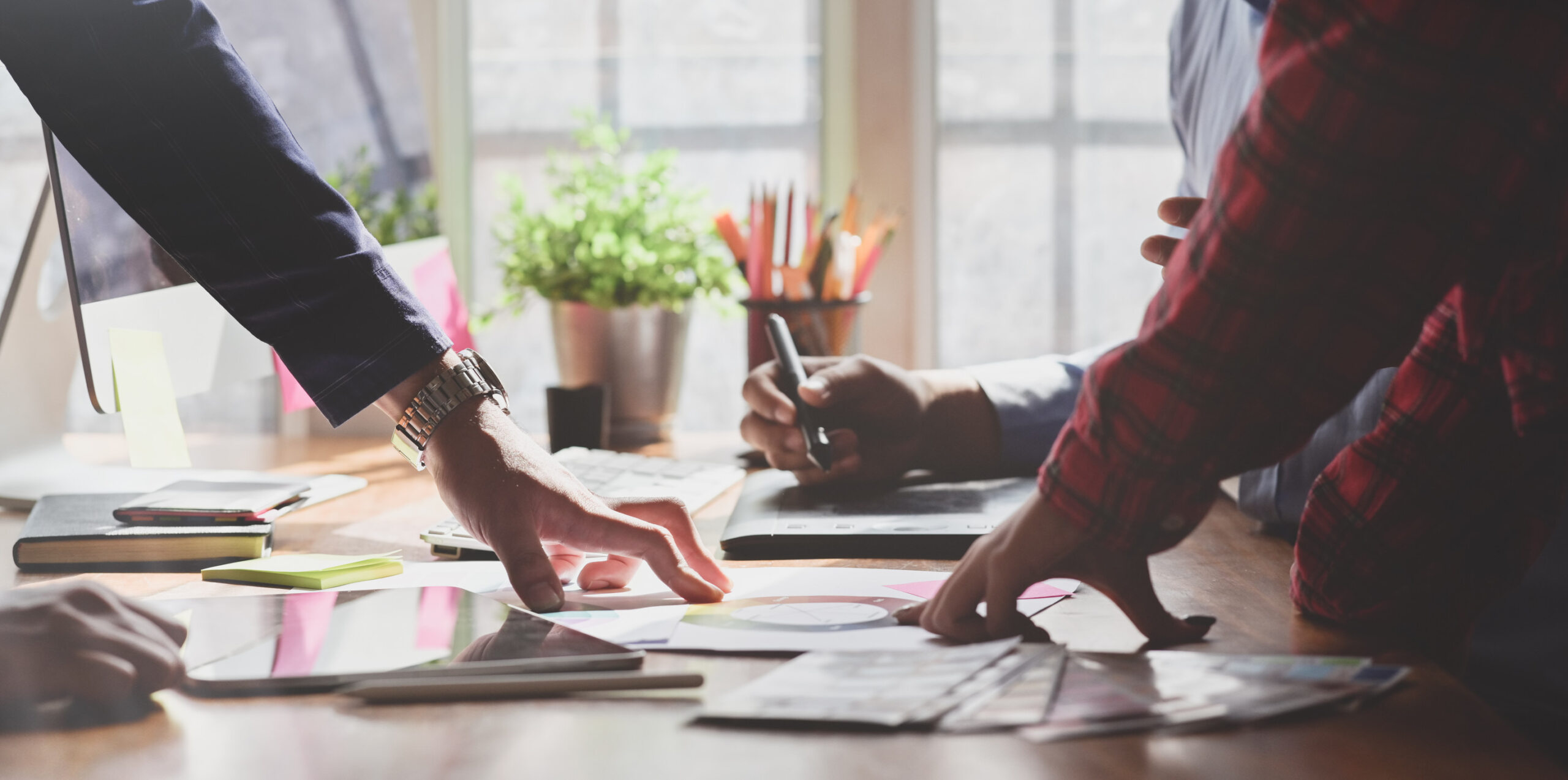 Comparing ROI Google Ads vs. Facebook Ads for Local Business